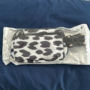 NWT CROSSBODY BAG